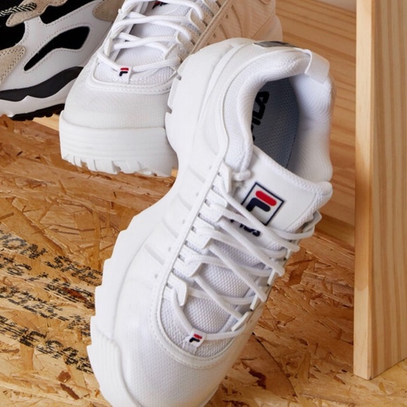 Fila Disruptor chunky bright white lace up sneakers athletic streetwear shoes - Picture 2 of 2
